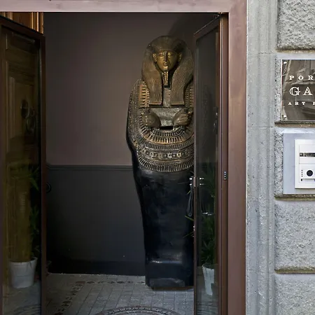 Porcellino Gallery Art Boutique Bb-3